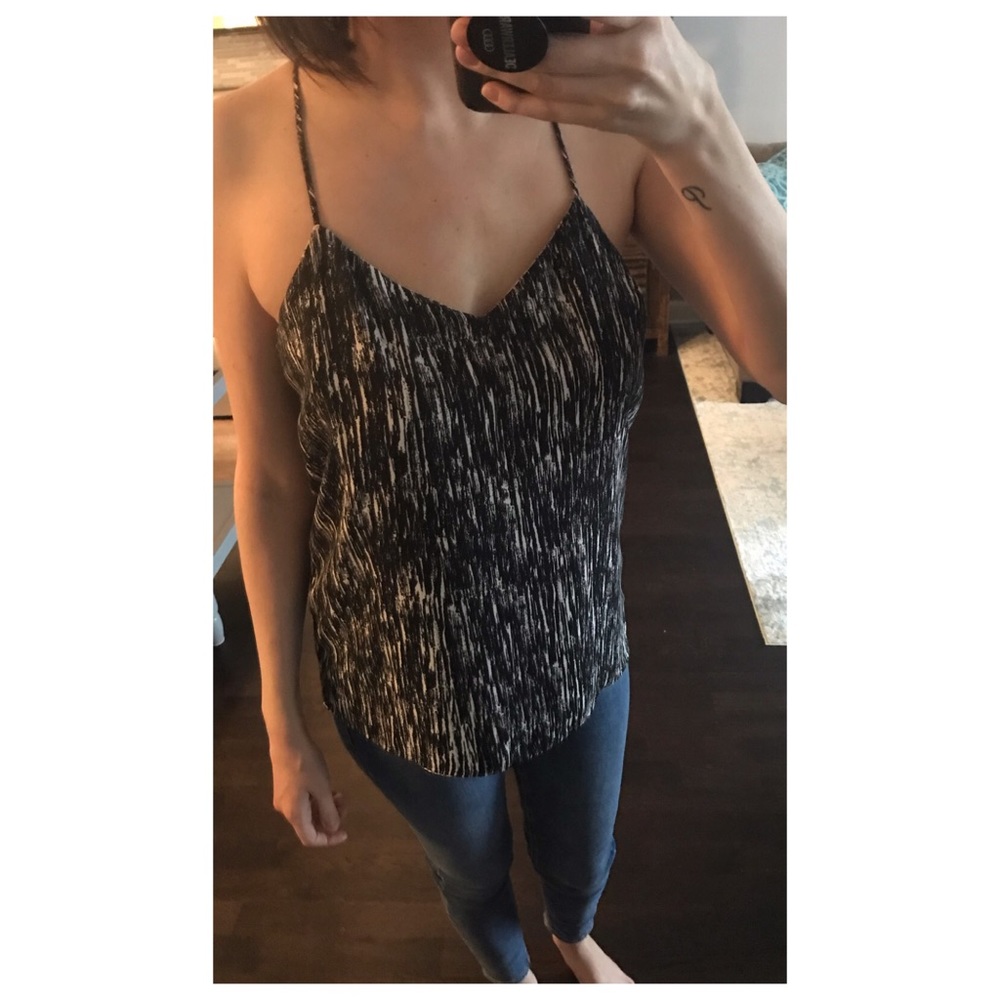 Express Reversible Tank - Picture 2 of 3